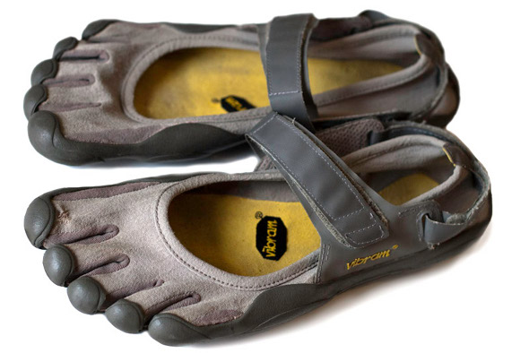 vibram fivefinger shoes Vibram FiveFingers Shoe: A Look At A Viral Product