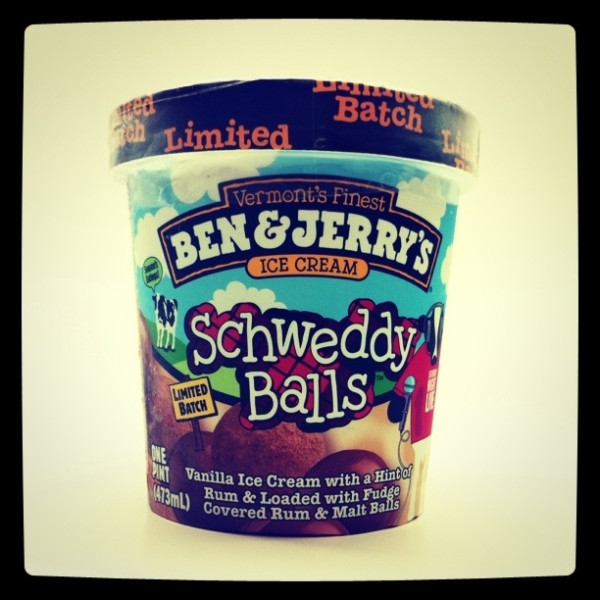 Schweddy Balls twitpic schweddyballs twitpic Alec Baldwins Schweddy Balls A Viral Hit